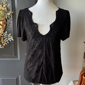 Elegant Black Lace Women's Top